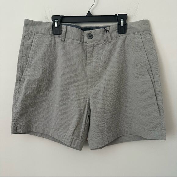 Club Monaco Gray Flat Front Shorts Jax Fit Size 32 - Picture 1 of 8